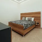 Miro Luxury Aeroporto Capodichino 3*