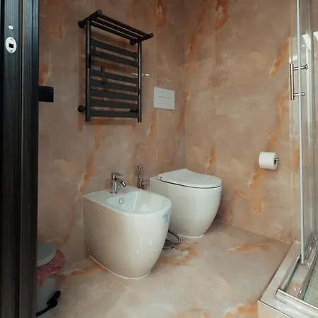 Miro Luxury Aeroporto Capodichino Bed & Breakfast *